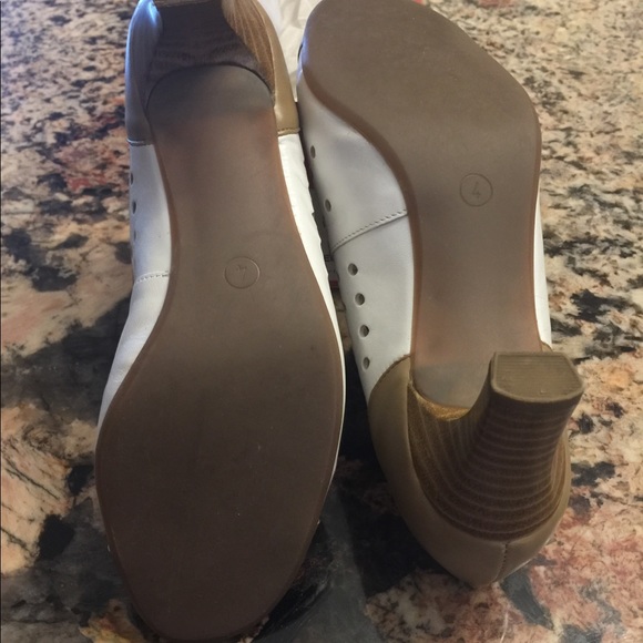 Shoes - Picture 3 of 3